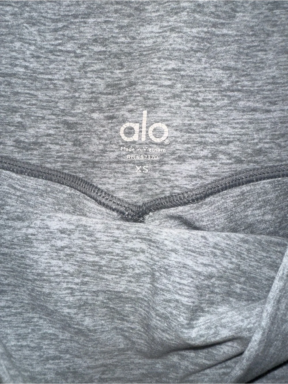 ALO Yoga Women's Grey Heather Leggings - EUC XS
